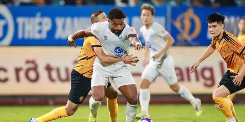 Bối cảnh bảng xếp hạng trong soi kèo Nam Định vs HAGL ngày 11/4